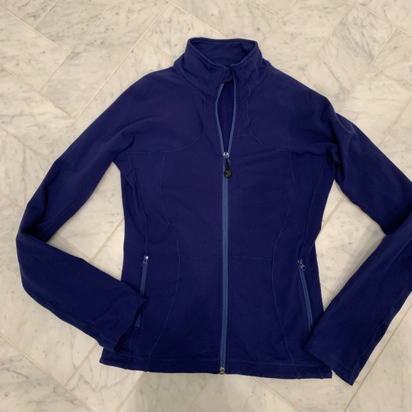 lululemon athletica Jackets & Blazers - LULULEMON 💙 Vintage zip up jacket 💙
